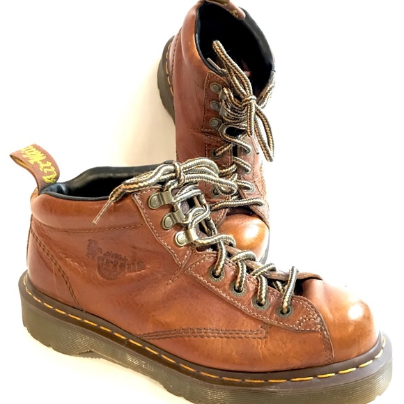 Dr. Martens Other - Dr Martens Unisex 8287 Boots Mens 9 Womens 10 EUC